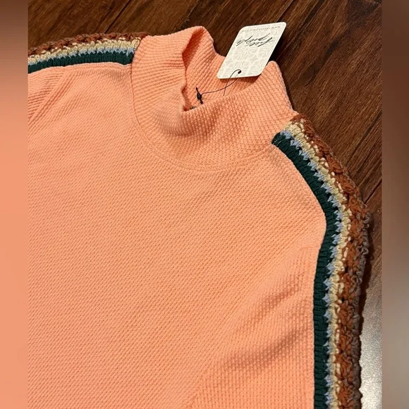 FREE PEOPLE Small Switch It Up Cuff Thermal $78 New size xsmall xs - Picture 7 of 10